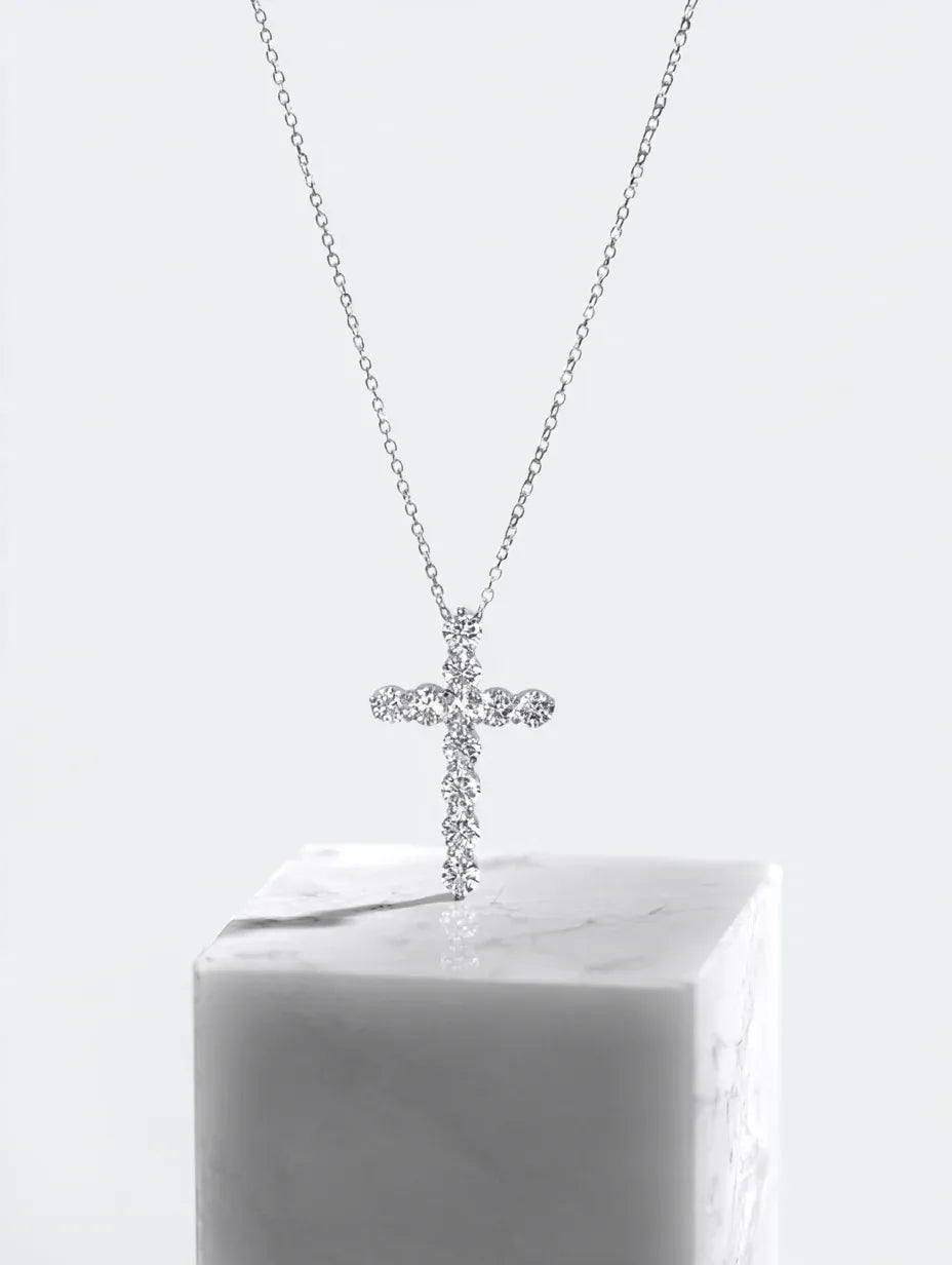 Кръстче с диаманти "CRUX" - Karat Bulgaria