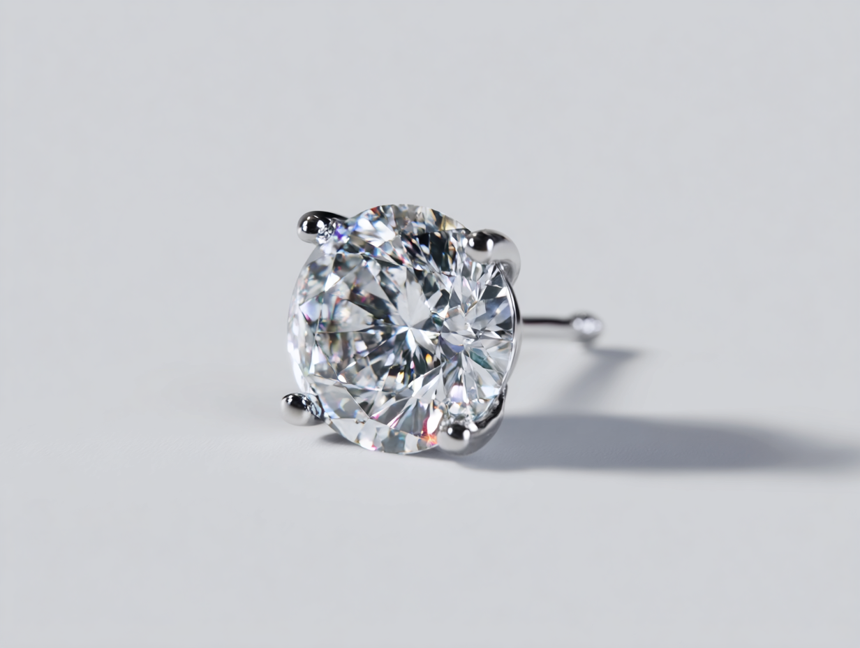 Men's earring with lab-grown diamond