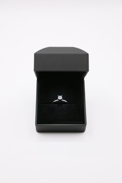 Пръстен от 14К бяло злато "Спаркъл"