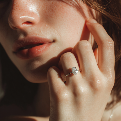 Пръстен „Кристалия“ с овален диамант