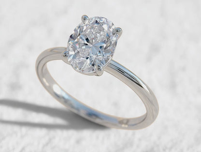 Пръстен „Кристалия“ с овален диамант