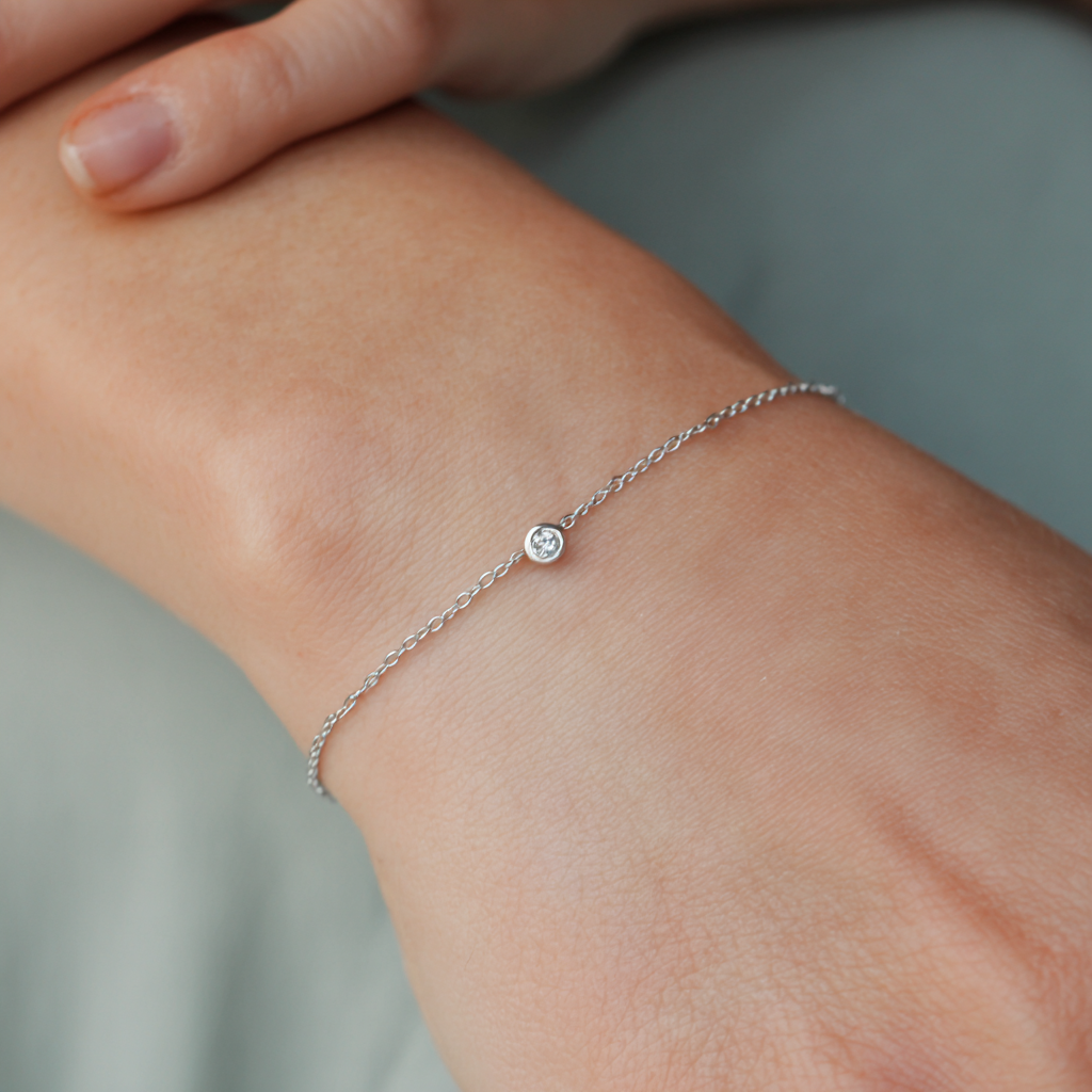 Гривна с лаб. диамант "Старлет"